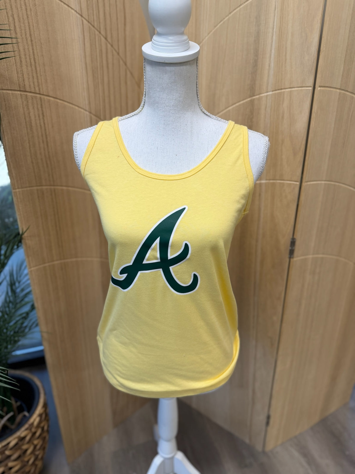 ATL VIPERS: Banana Cream Tank Designs