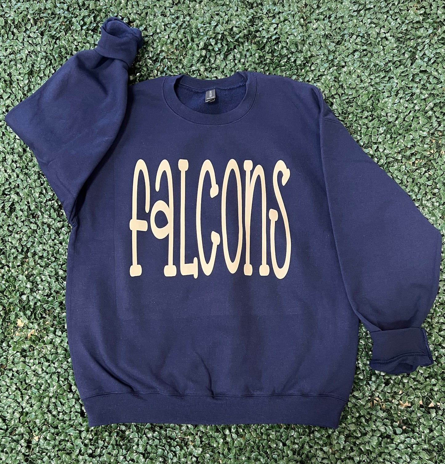 Oversized Mascot : Falcons on Gildan Navy