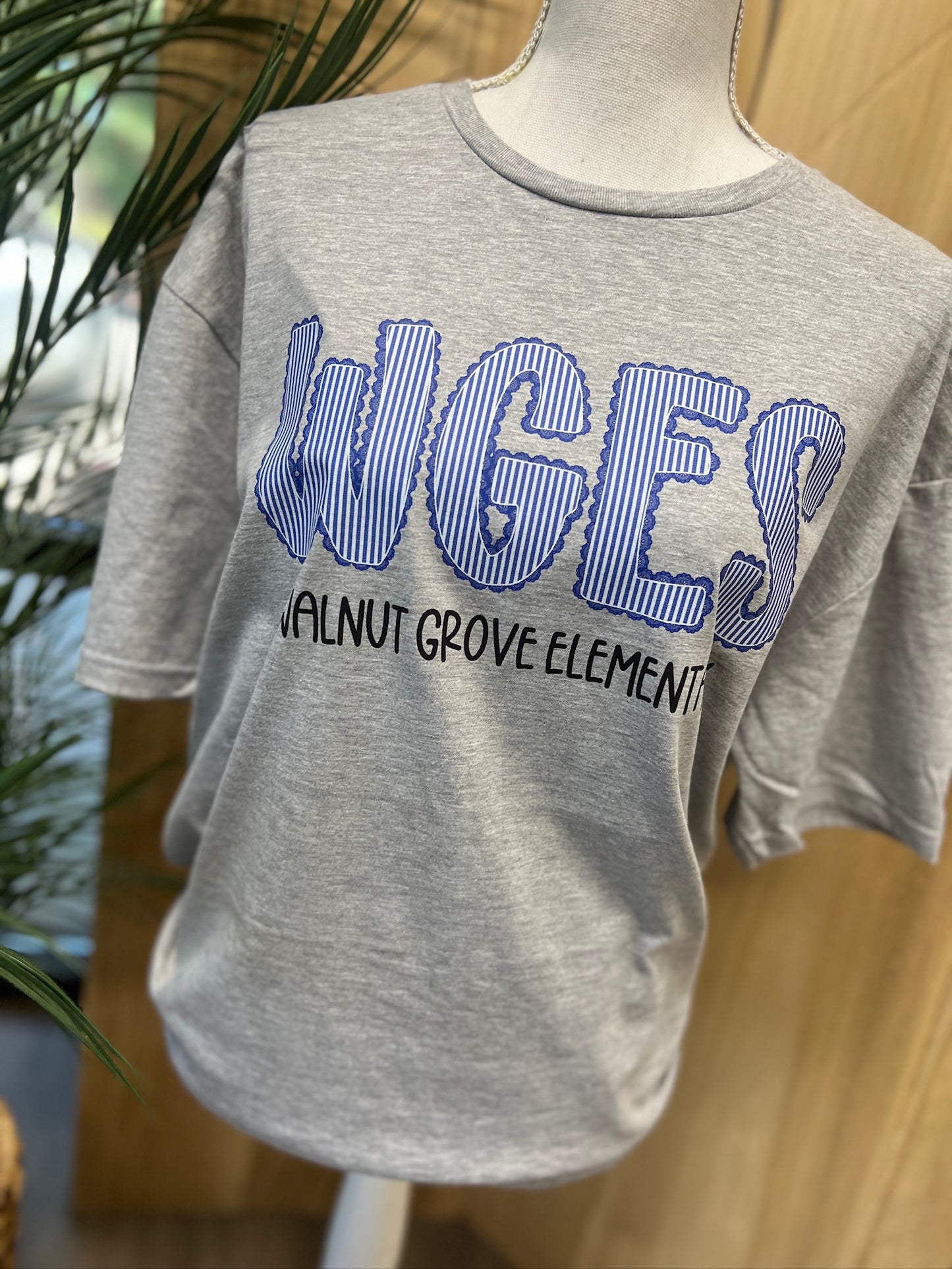 Walnut Grove Elementary Seersucker Spirit Tee - Royal Seerksucker on Gildan Softstyle Sport Gray