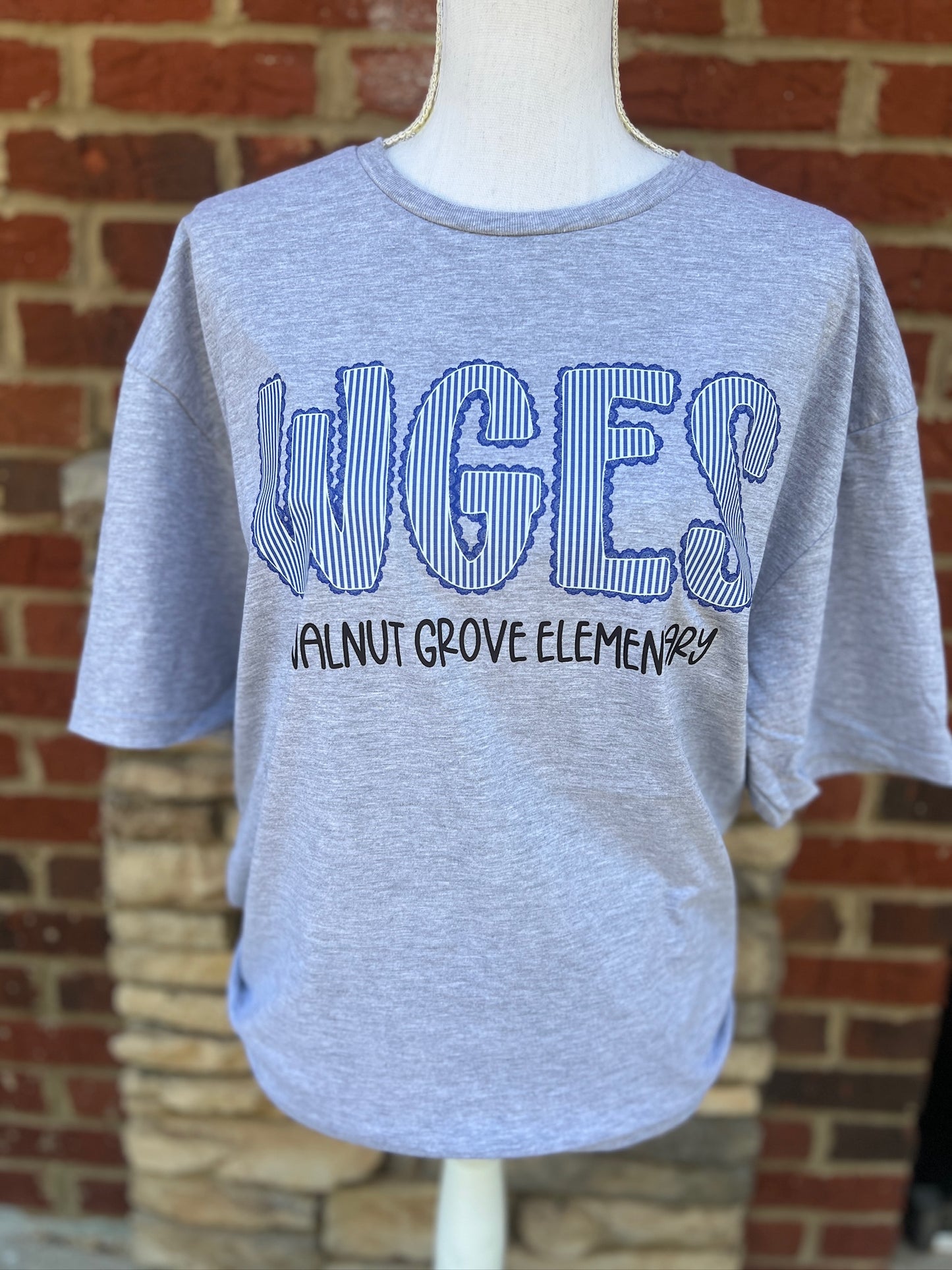 Walnut Grove Elementary Seersucker Spirit Tee - Royal Seerksucker on Gildan Softstyle Sport Gray